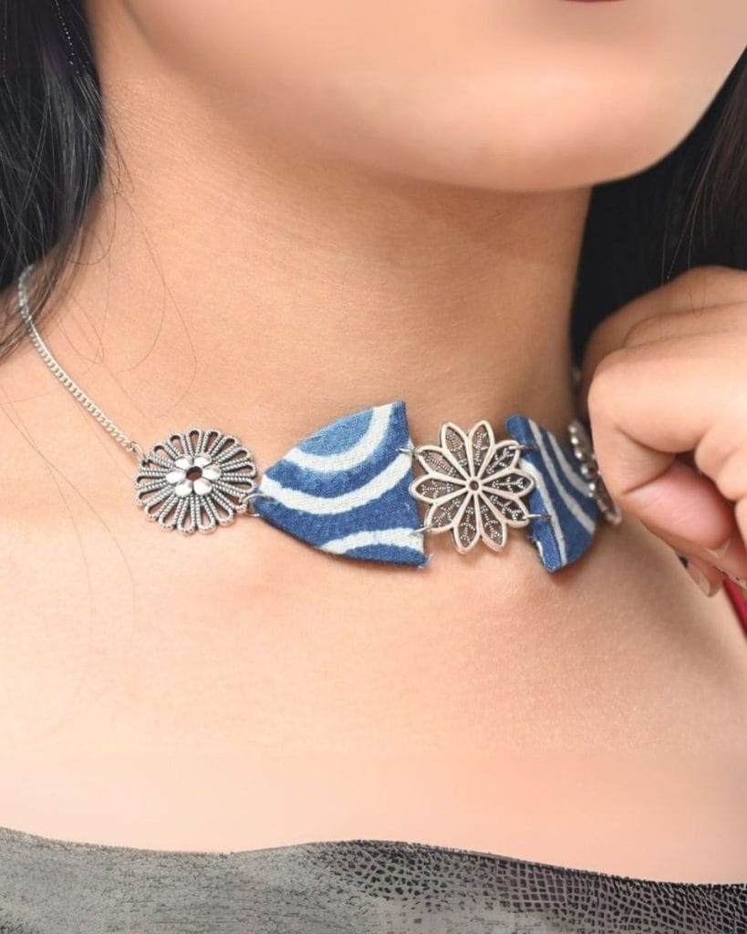 QXRsustainable rainvas indigo blue print oxidized silver choker necklace by the serene by rainvas at brownliving 203001Alt