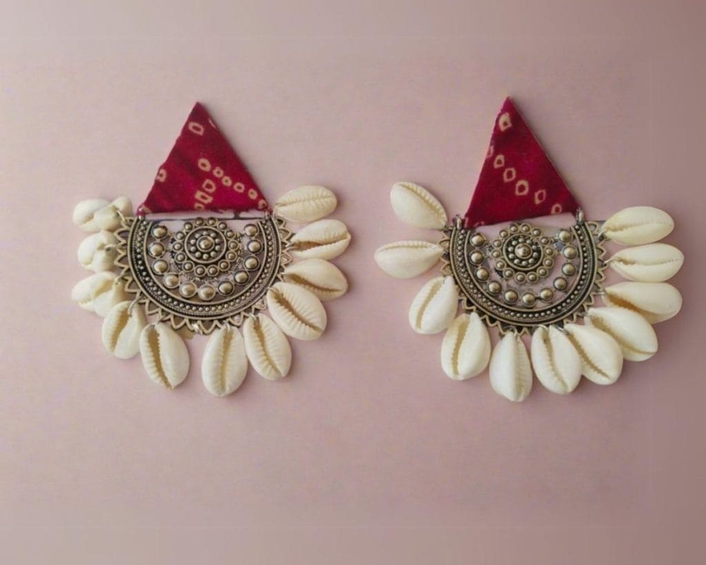 QXRred printed fabric earrings with shells the serene by rainvas sustainable womens earrings brown living rvs ser ear 32 932867Alt