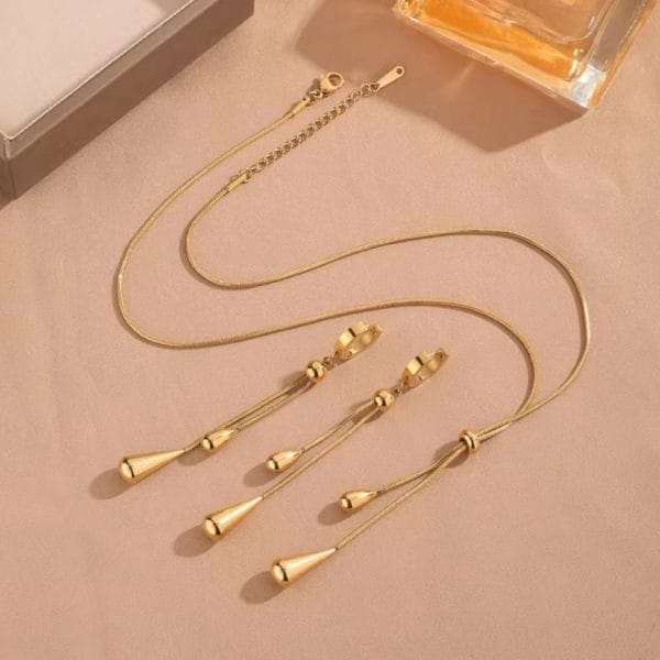 18K Gold Drop Necklace & Earrings Set – Stainless Steel Jewelry